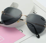 Gradient Rimless Sunglasses